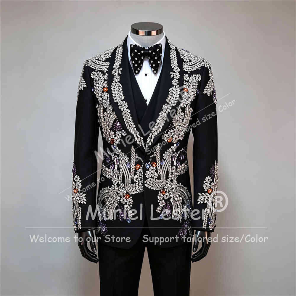 Men'S Formal Dinner Wear - 洗練されたデザインのメンズウェディングタキシードスーツ3点セット。きらめくラインストーンがあしらわれたプロム用ブレザー。新郎のディナーウェアとして最適。カスタムメイドも可能。