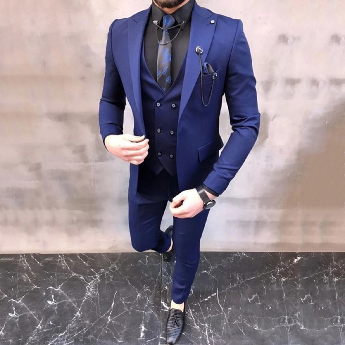 最新デザインの男性用ウェディングスーツ、スリムフィット、エレ - Latest Men Formal Wear のレビューと価格